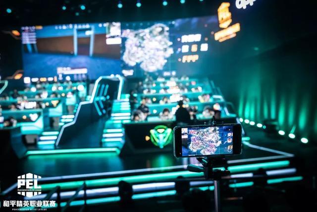 向被无限放 向被无限放