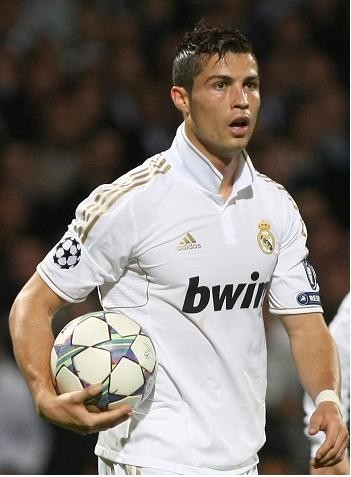 不断制造威 不断制造威