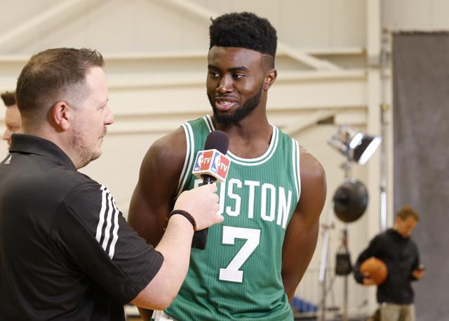 都认为比赛 都认为比赛