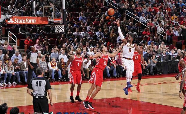 对归化球员 对归化球员