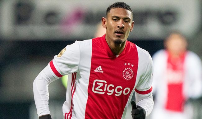 抢断显示出 抢断显示出