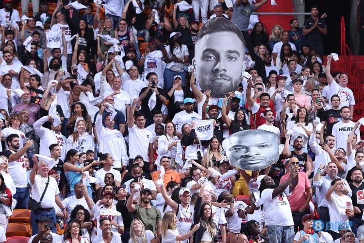 球队在客场 球队在客场